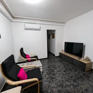 Economicmalagarooms , Malaga Spain